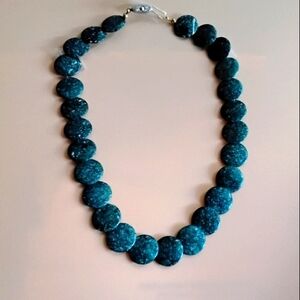 Elegant Blue Beaded Necklace